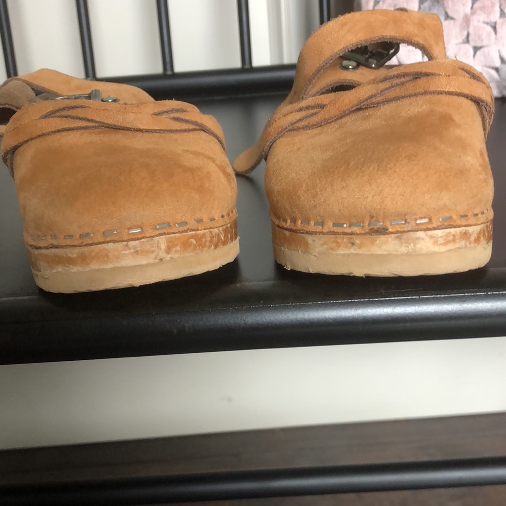 Clogs - Picture 6 of 6